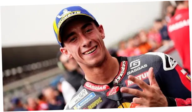 Pedro Acosta: Antara Pujian dan Kritik di Dunia MotoGP
