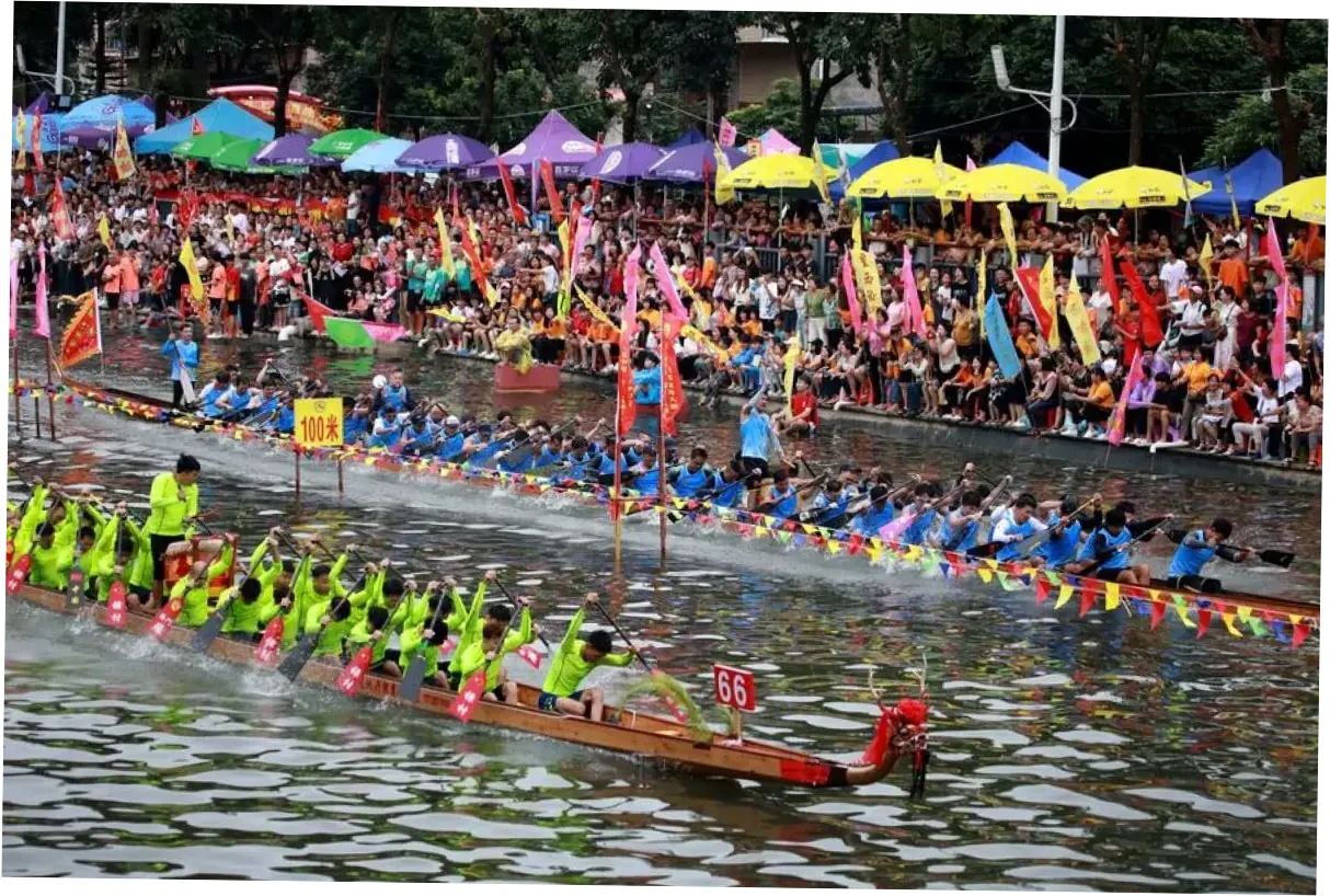 Festival Perahu Naga: Tradisi dan Kebudayaan yang Kaya dan Beragam