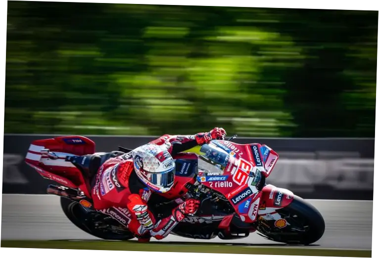MotoGP Ceko 2026: Marc Marquez Raih Kemenangan, Ogura dan Bagnaia di Posisi Dua dan Tiga