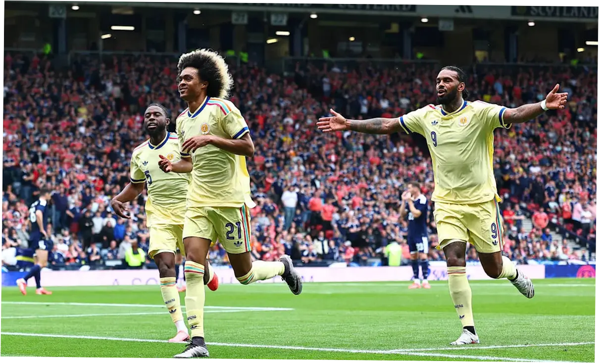 Tahith Chong Bintang Baru Sepak Bola Dunia: Profil dan Prestasi